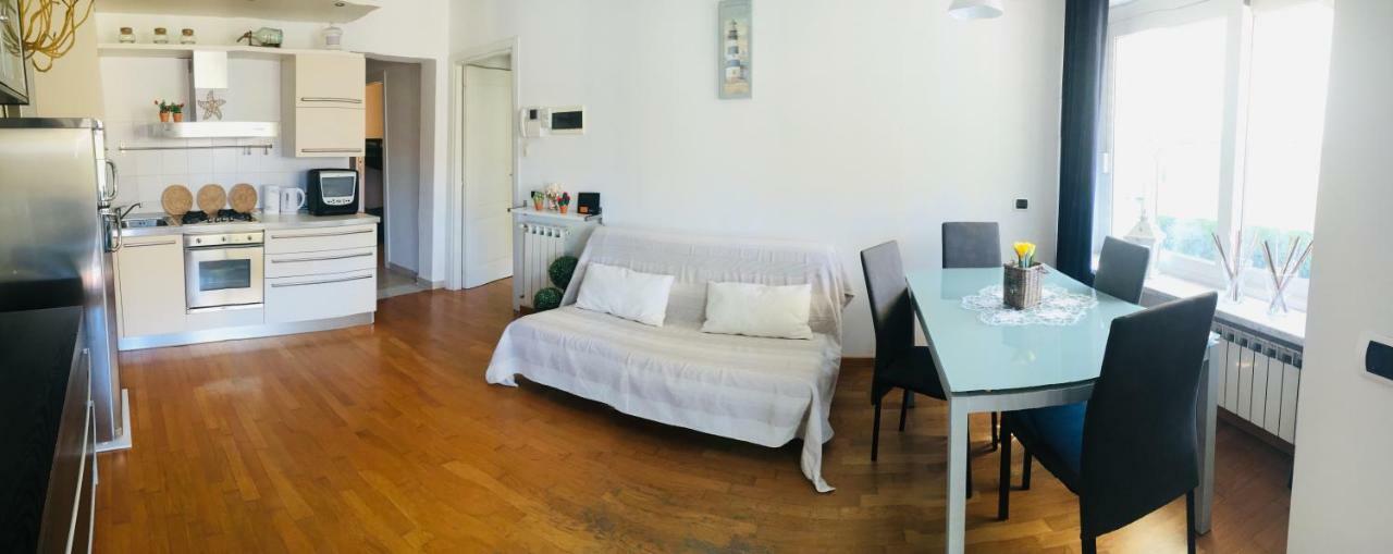 Ledonia Apartment Lerici Exteriör bild