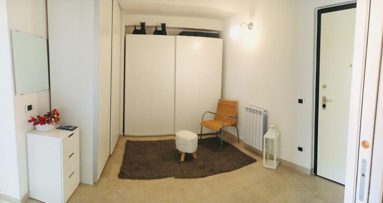 Ledonia Apartment Lerici Exteriör bild