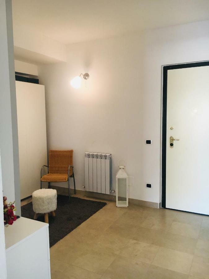Ledonia Apartment Lerici Exteriör bild