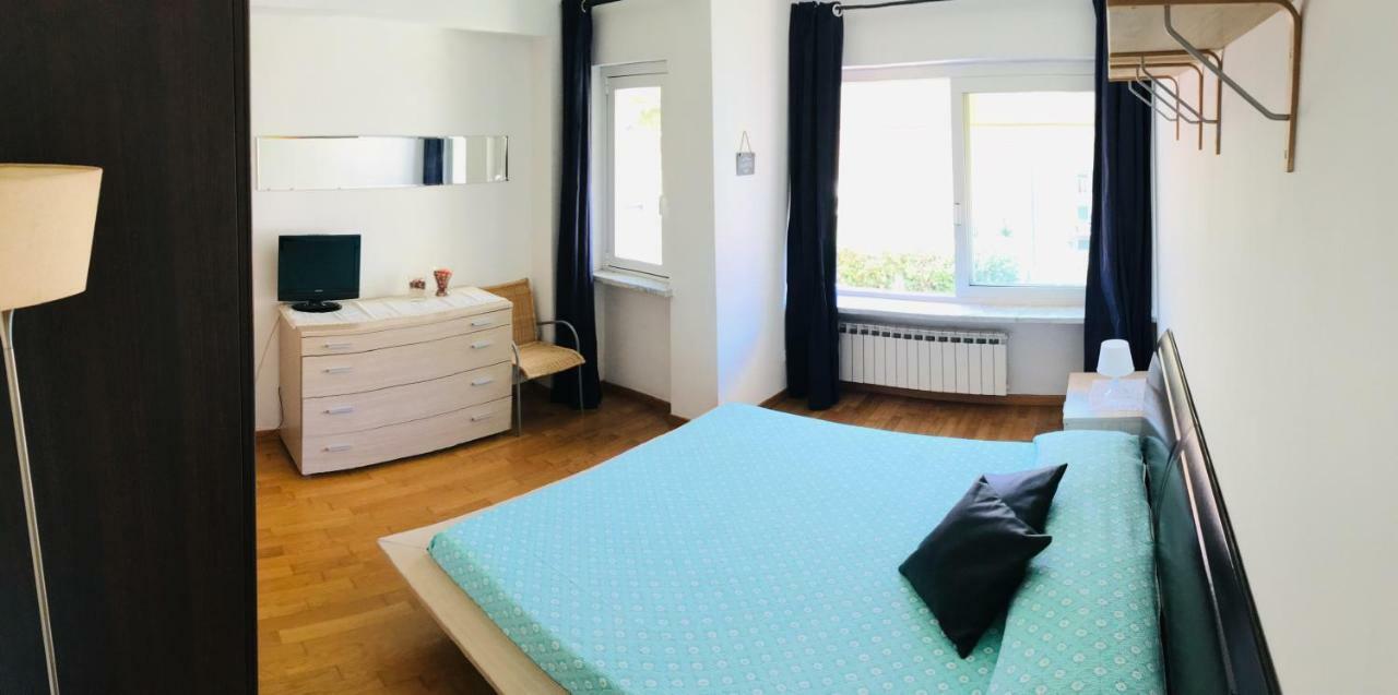 Ledonia Apartment Lerici Exteriör bild