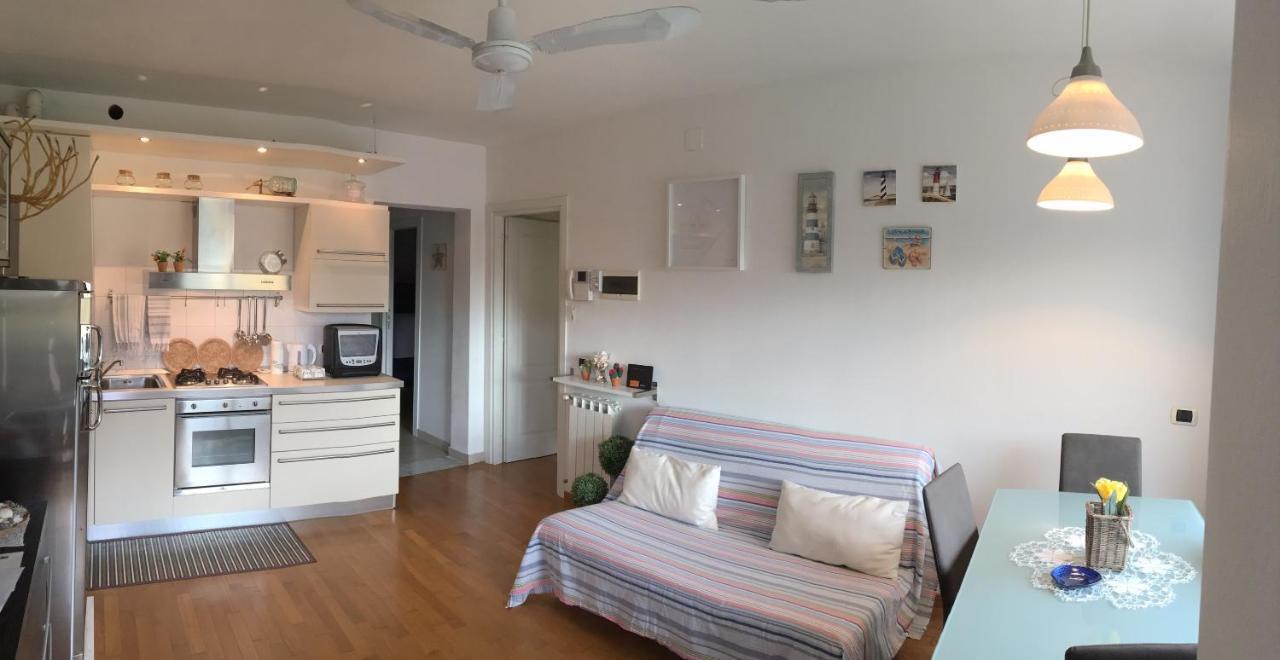 Ledonia Apartment Lerici Exteriör bild